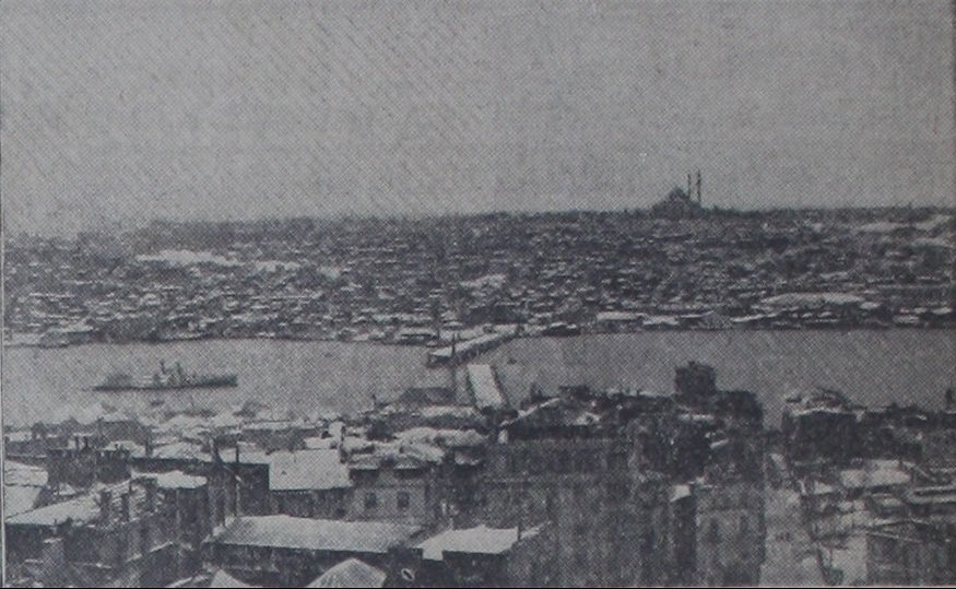 12 Şubat 1936'da çıkan kar fırtınası sonrası Unkapanı Köprüsü (Ufuk Yüksekkaya)