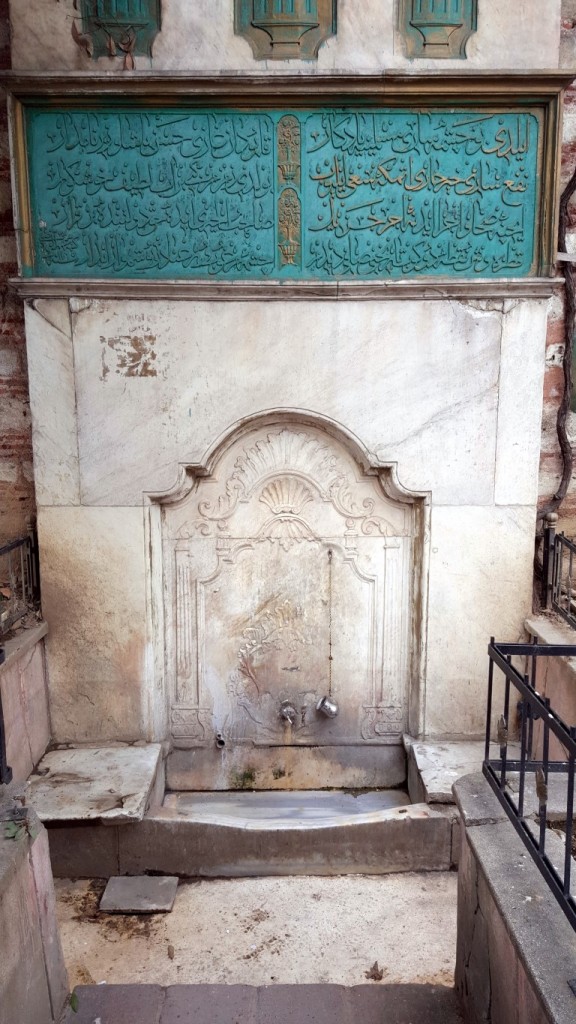 cezayirli_hasan_paşa_çeşmesi (3) (Medium)